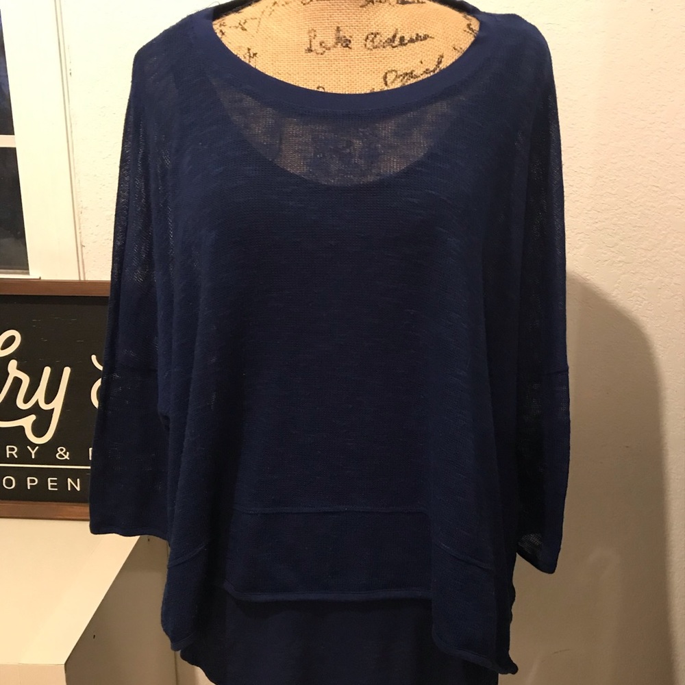 Women’s navy blue double layer top